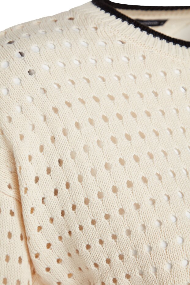 Crew Neck Ecru Knitwear Sweater - Openwork Hole