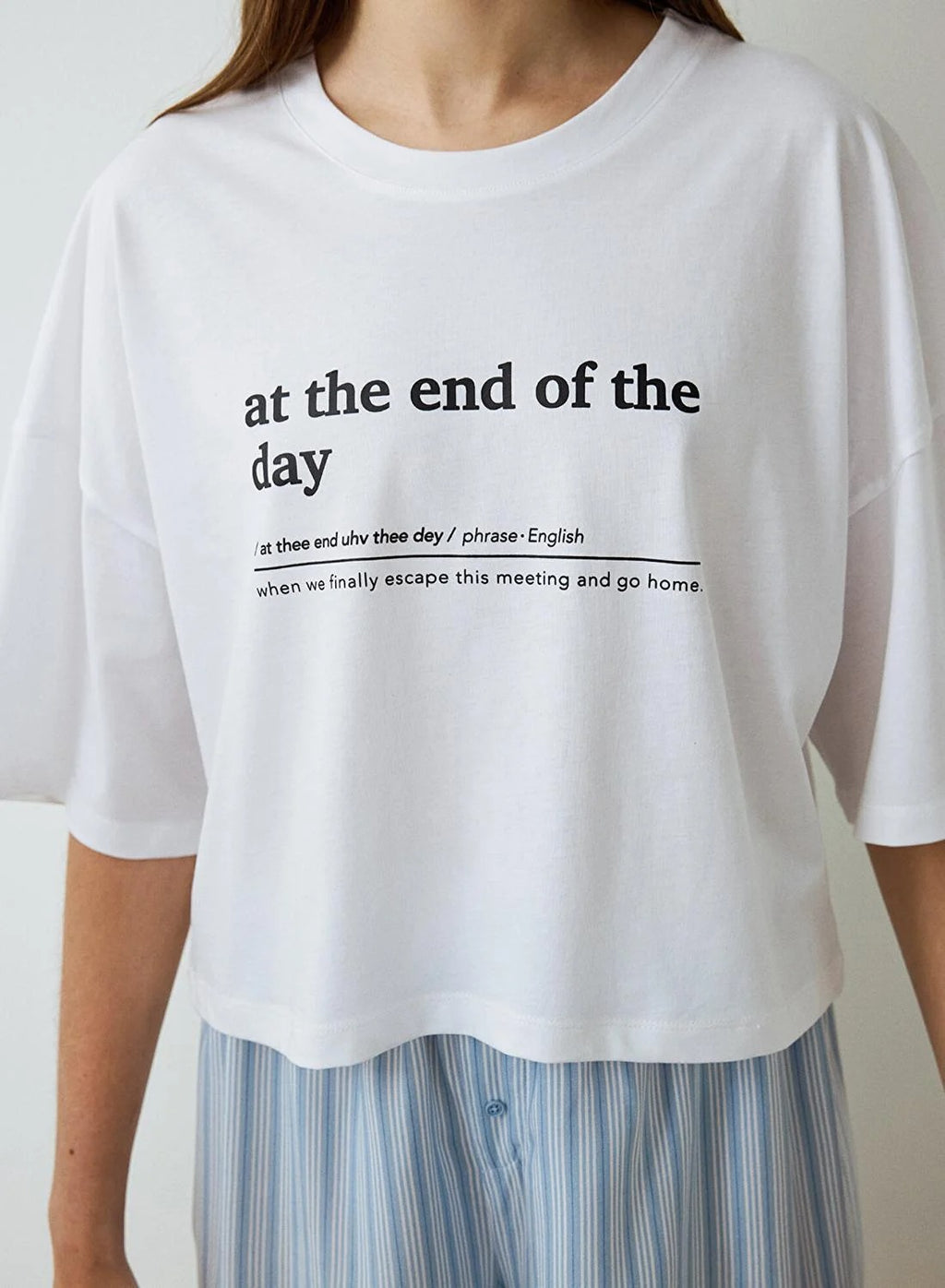 White Crew Neck Typographic Crop T-Shirt Pajama Top