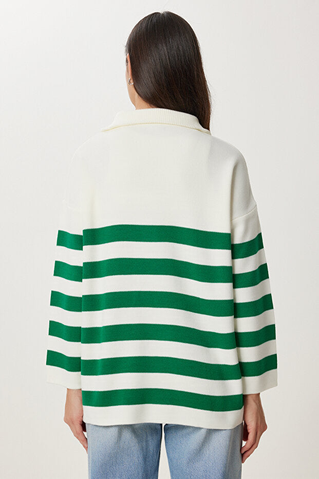 Women's Oversized Striped Knit Sweater in Green and White with Zipper and Stand Collar