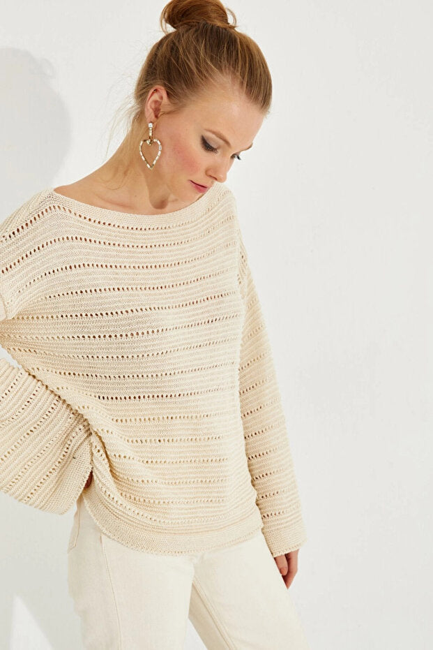 Women's Vanilla Lace Knit Top