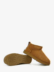 UGG Classic Ultra Mini Suede - All About Eg